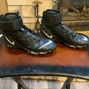 Nike Force Savage Shark 2 Black and White Football Cleats
